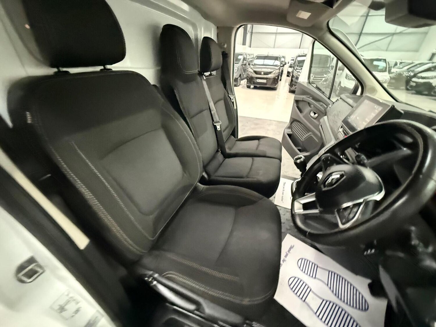 Used Renault Trafic 2024 for sale - 78102336: Photo 45