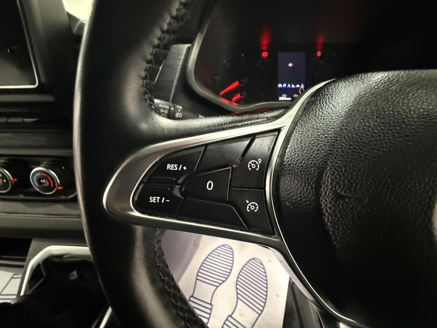 Used Renault Trafic 2024 for sale - 78102336: Photo 48