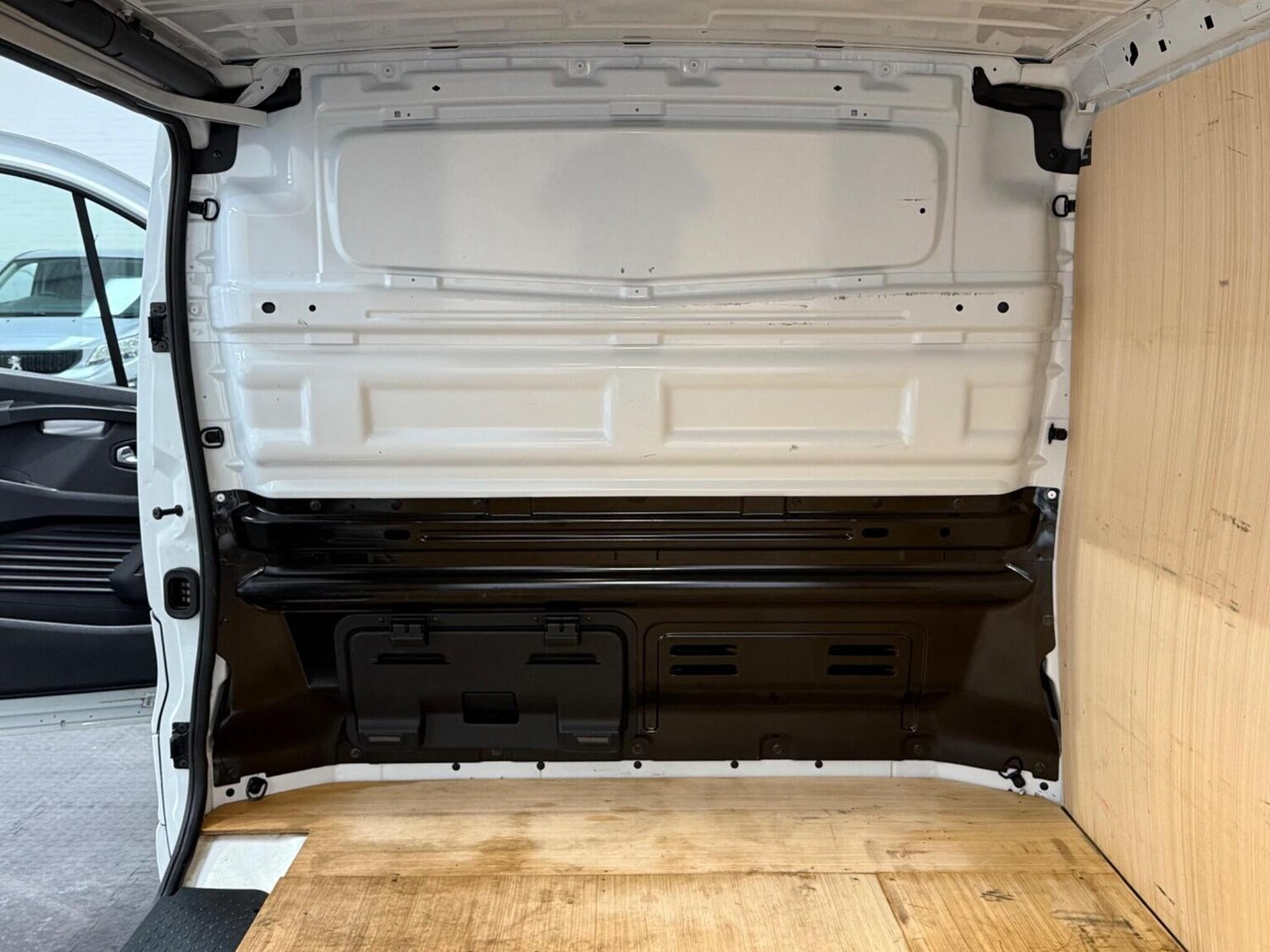 Used Renault Trafic 2024 for sale - 78102336: Photo 69