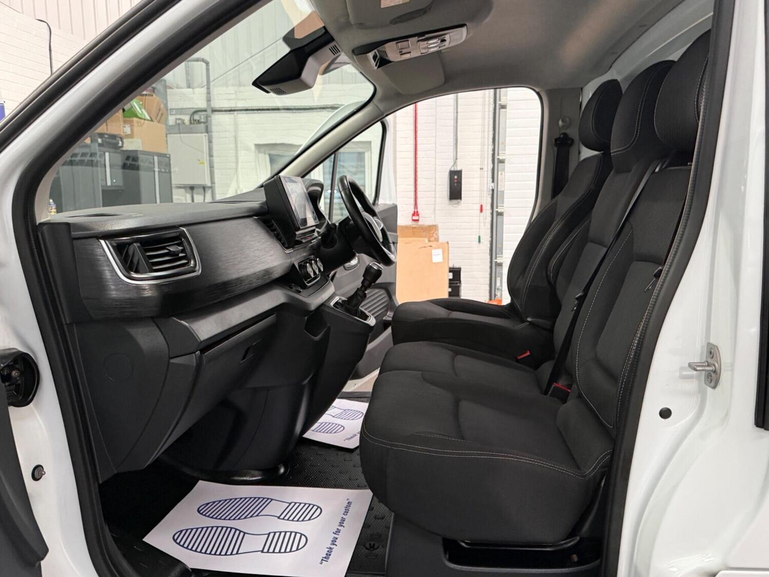 Used Renault Trafic 2024 for sale - 78102336: Photo 91