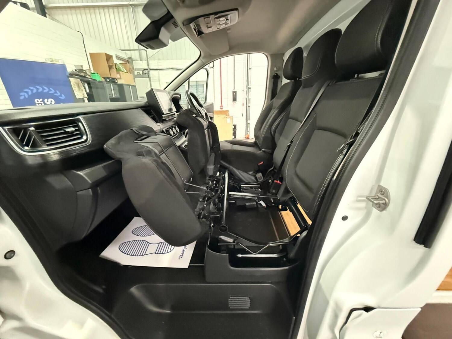 Used Renault Trafic 2024 for sale - 78102336: Photo 93