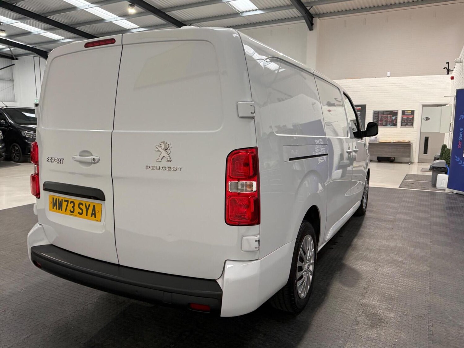 Used Peugeot Expert 2023 for sale - 78102325: Photo 14