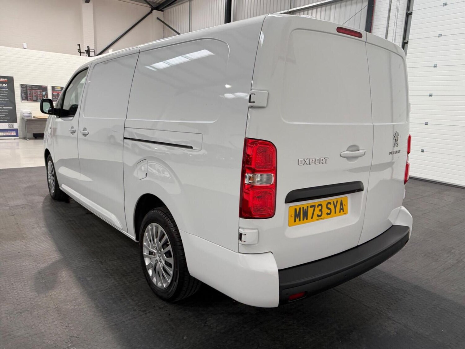 Used Peugeot Expert 2023 for sale - 78102325: Photo 19