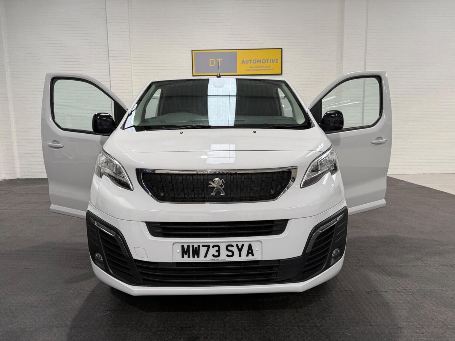 Used Peugeot Expert 2023 for sale - 78102325: Photo 24
