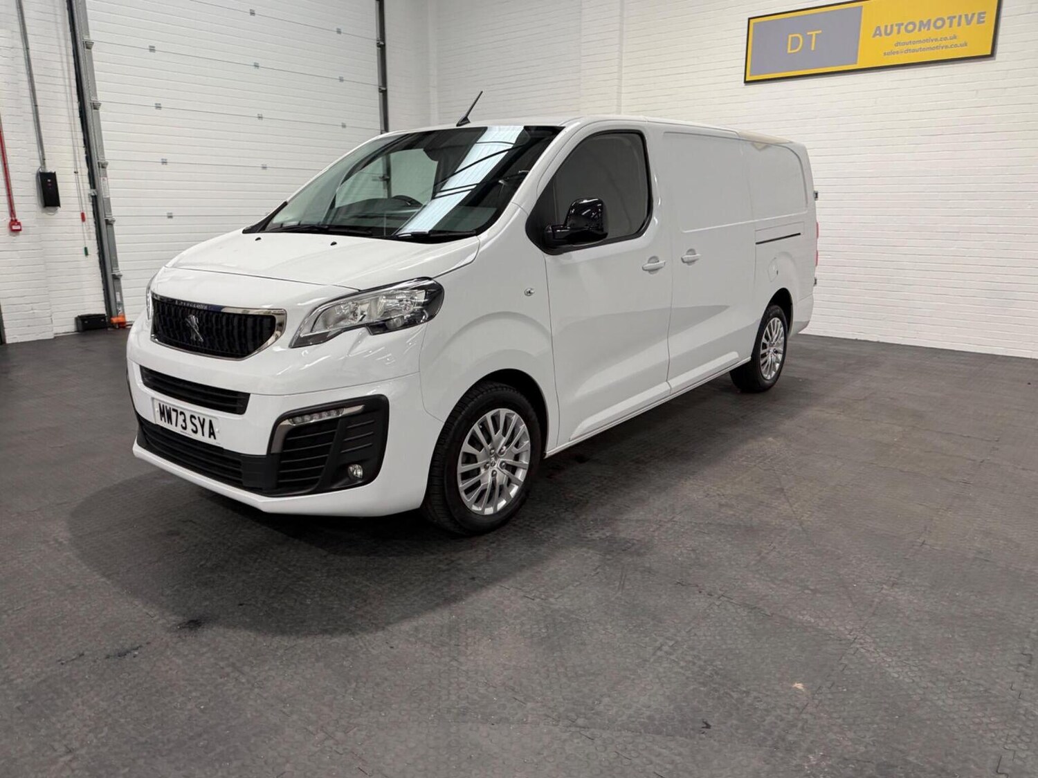 Used Peugeot Expert 2023 for sale - 78102325: Photo 26