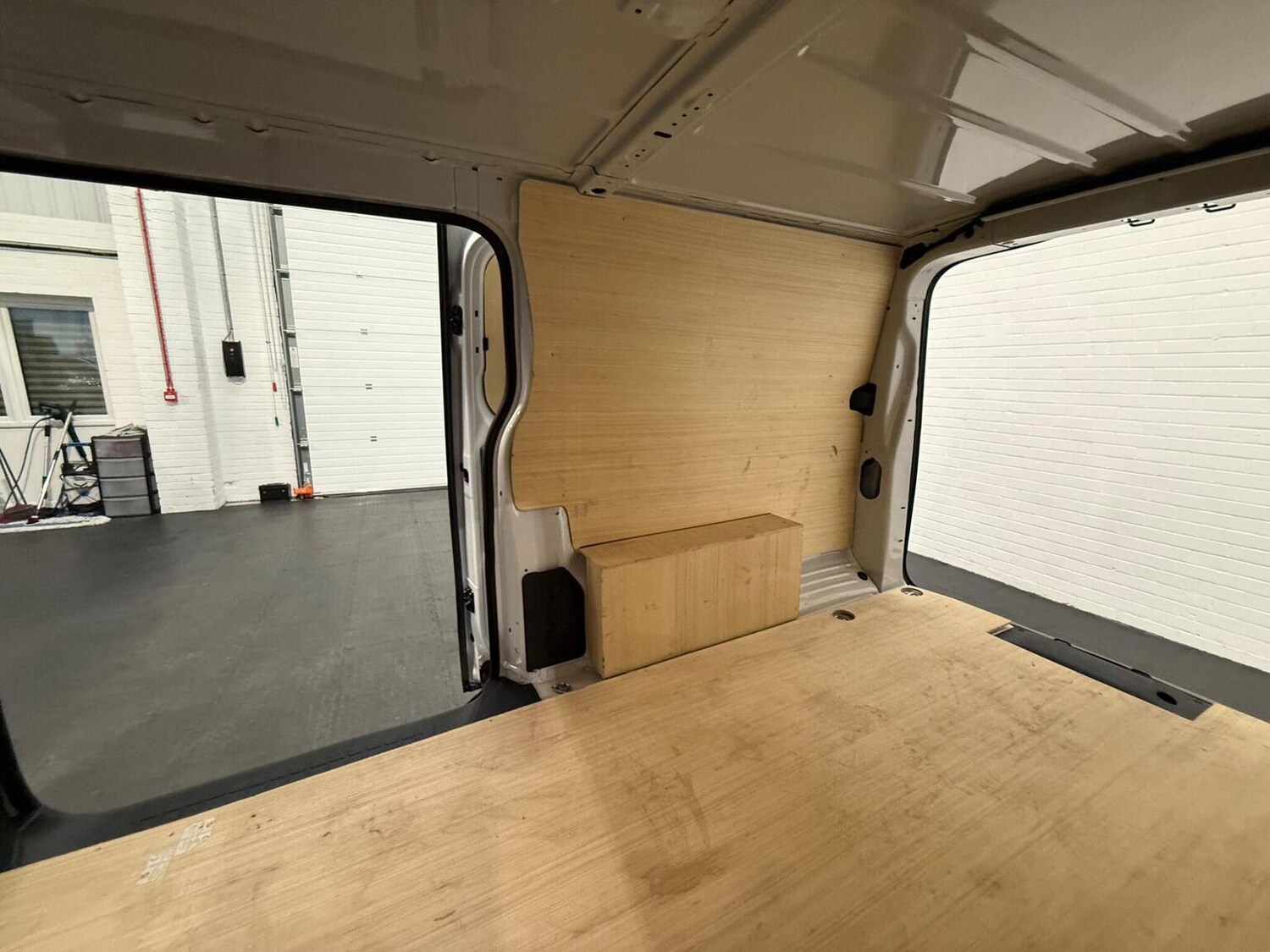 Used Peugeot Expert 2023 for sale - 78102325: Photo 75