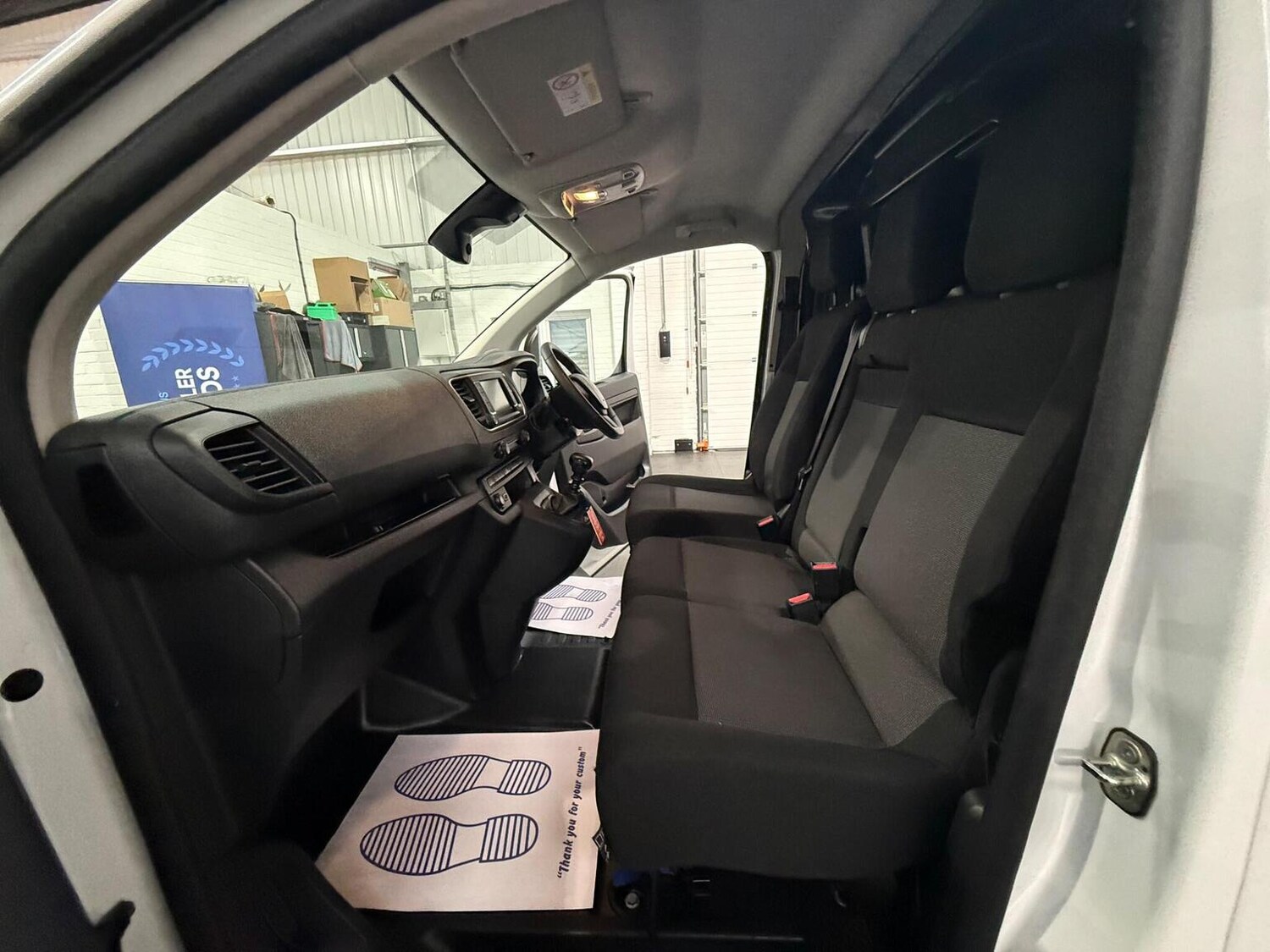 Used Peugeot Expert 2023 for sale - 78102325: Photo 81