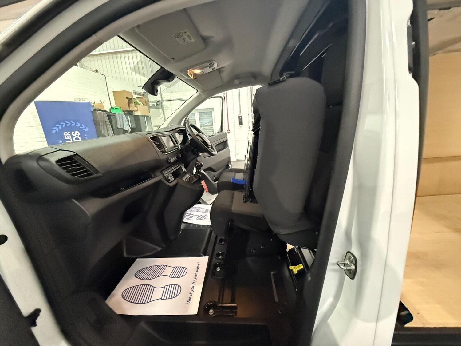 Used Peugeot Expert 2023 for sale - 78102325: Photo 89