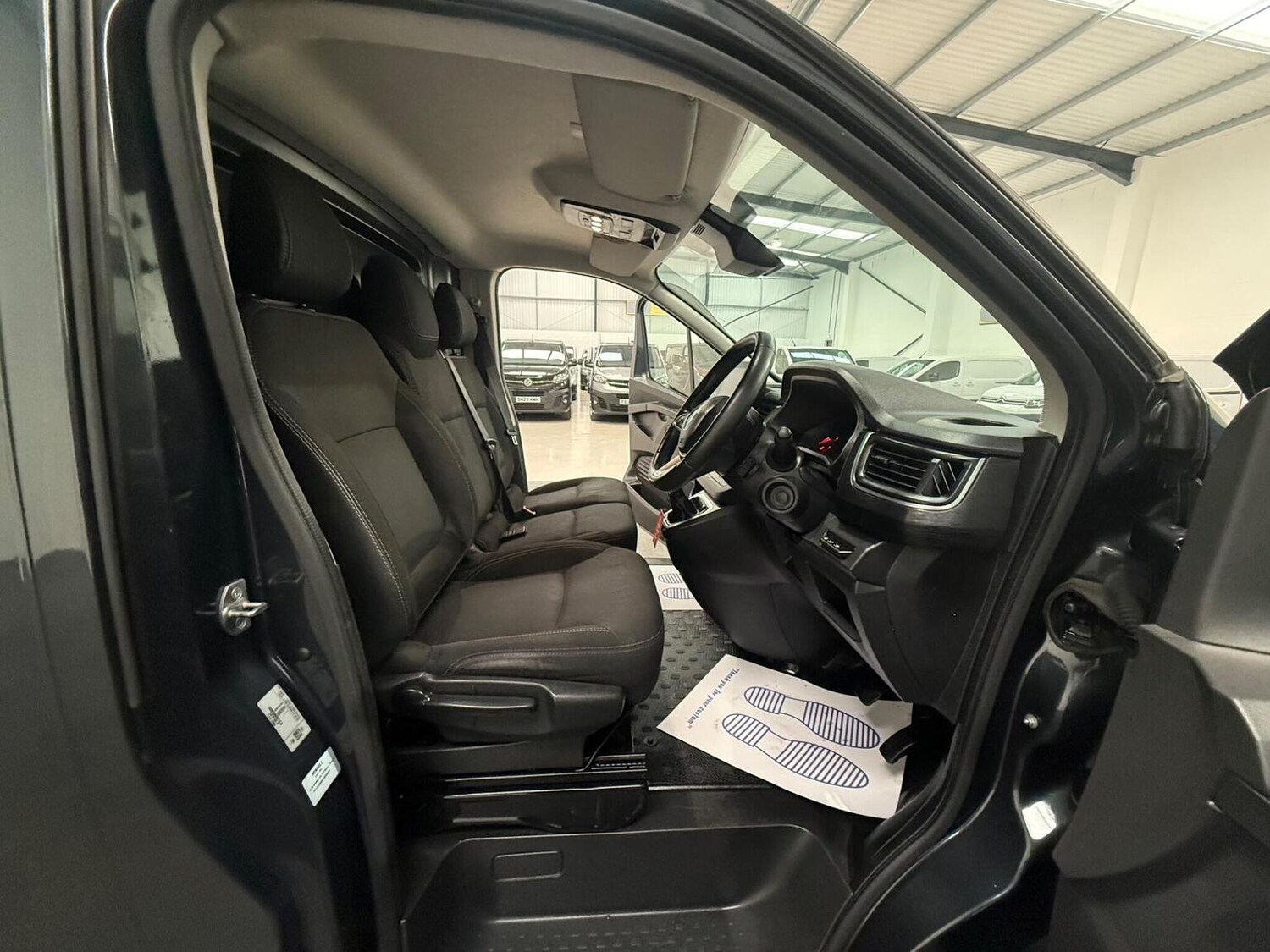 Used Renault Trafic 2023 for sale - 78102334: Photo 38