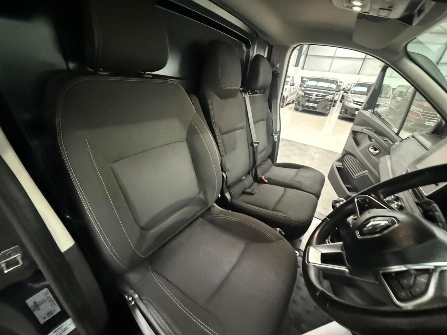 Used Renault Trafic 2023 for sale - 78102334: Photo 43