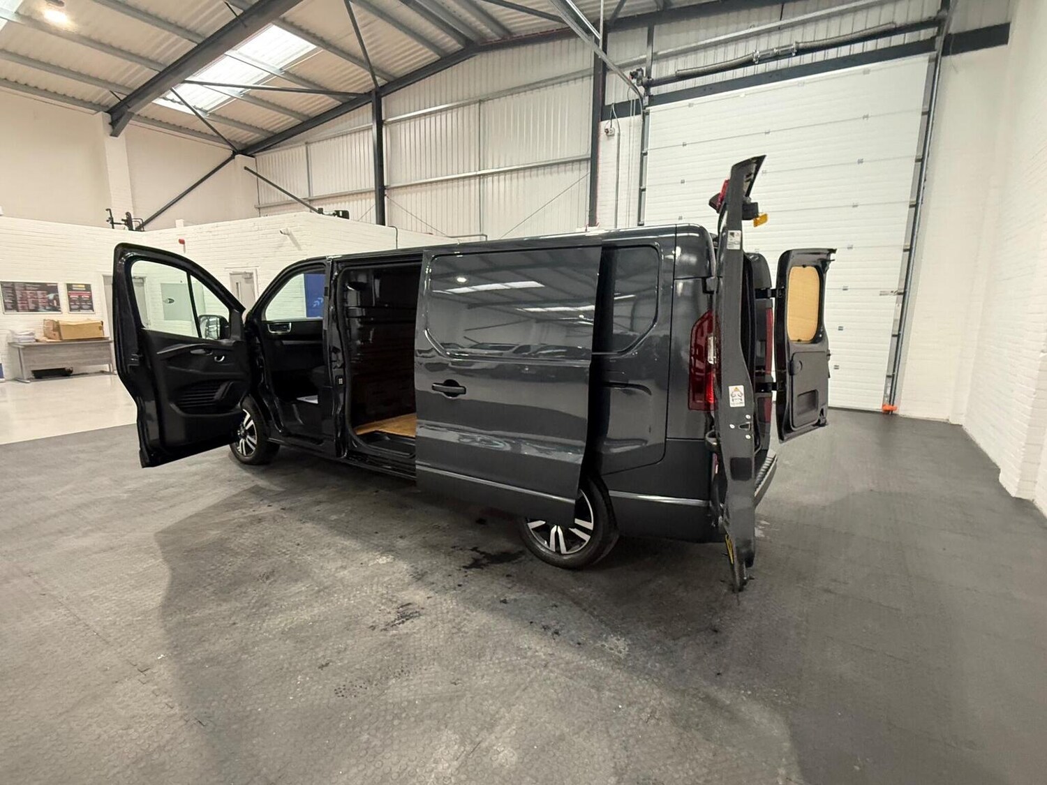 Used Renault Trafic 2023 for sale - 78102334: Photo 76