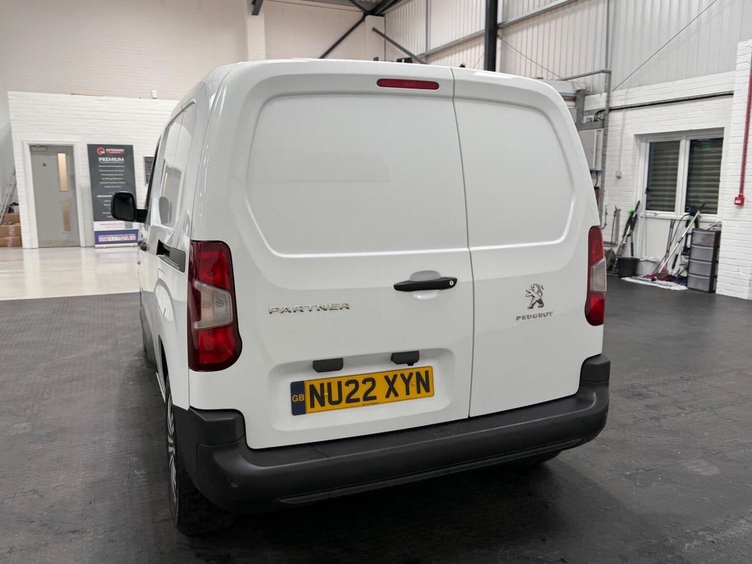 Used Peugeot Partner 2022 for sale - 78102324: Photo 16