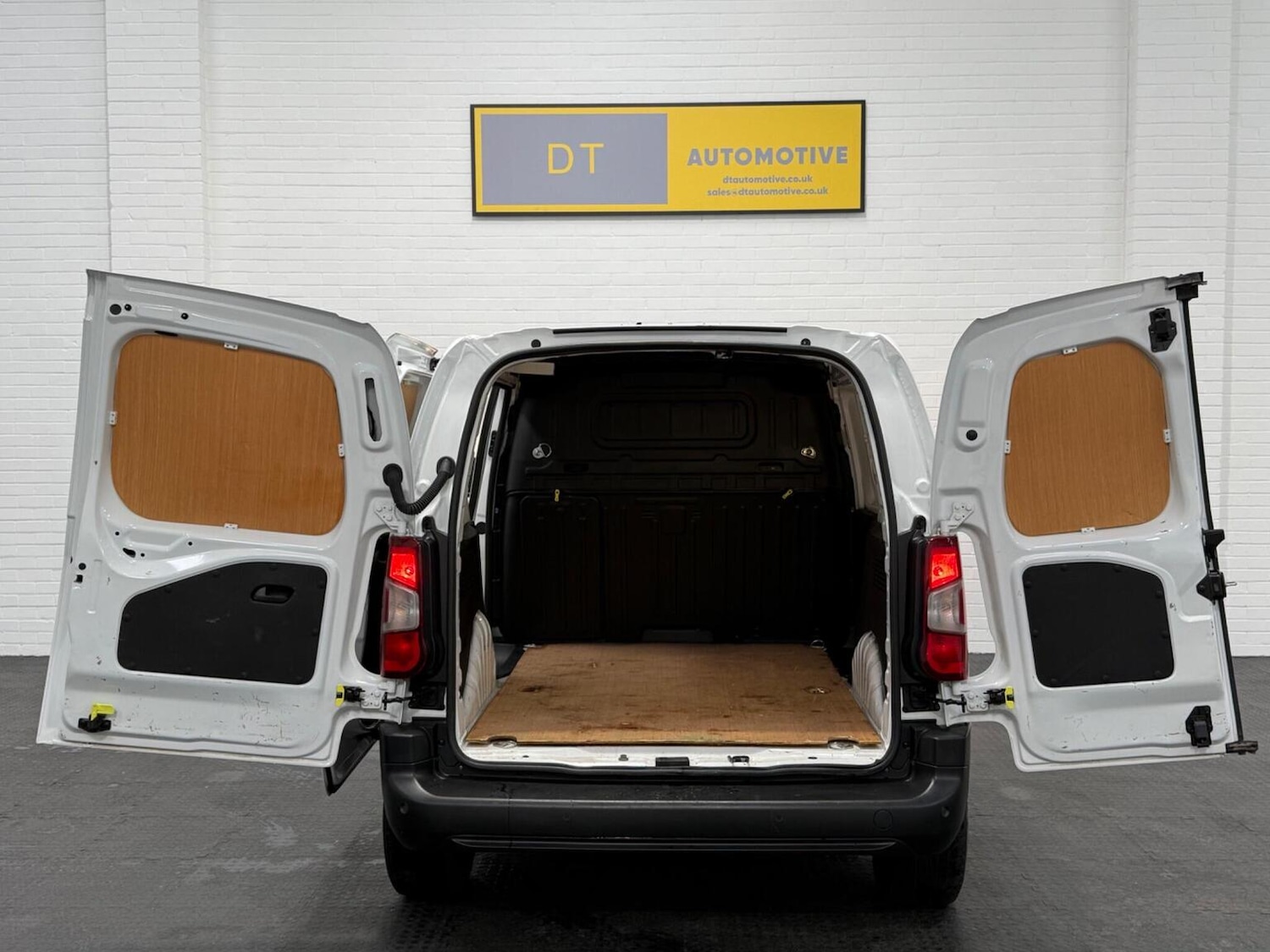 Used Peugeot Partner 2022 for sale - 78102324: Photo 3