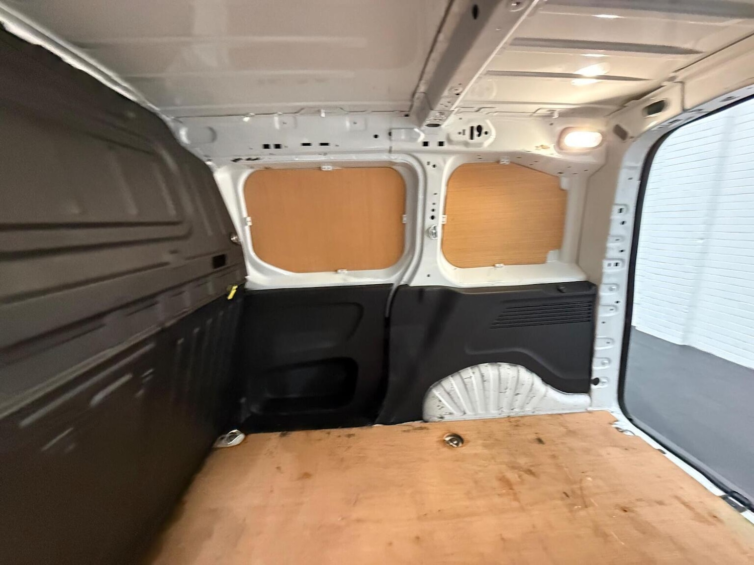 Used Peugeot Partner 2022 for sale - 78102324: Photo 76