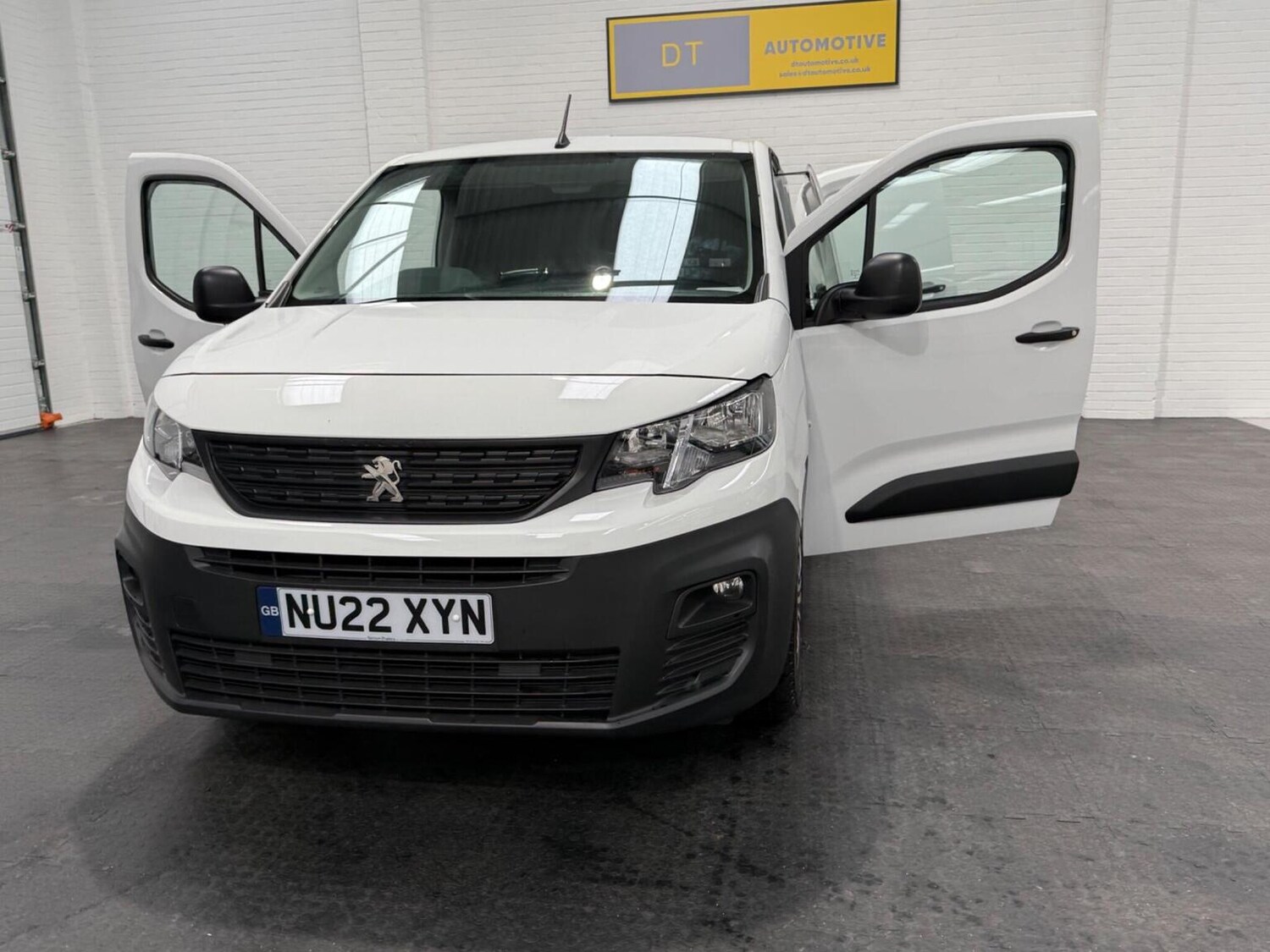 Used Peugeot Partner 2022 for sale - 78102324: Photo 90