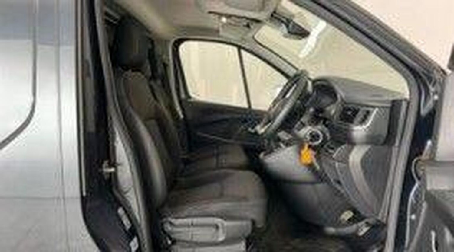 Used Renault Trafic 2023 for sale - 78102343: Photo 7