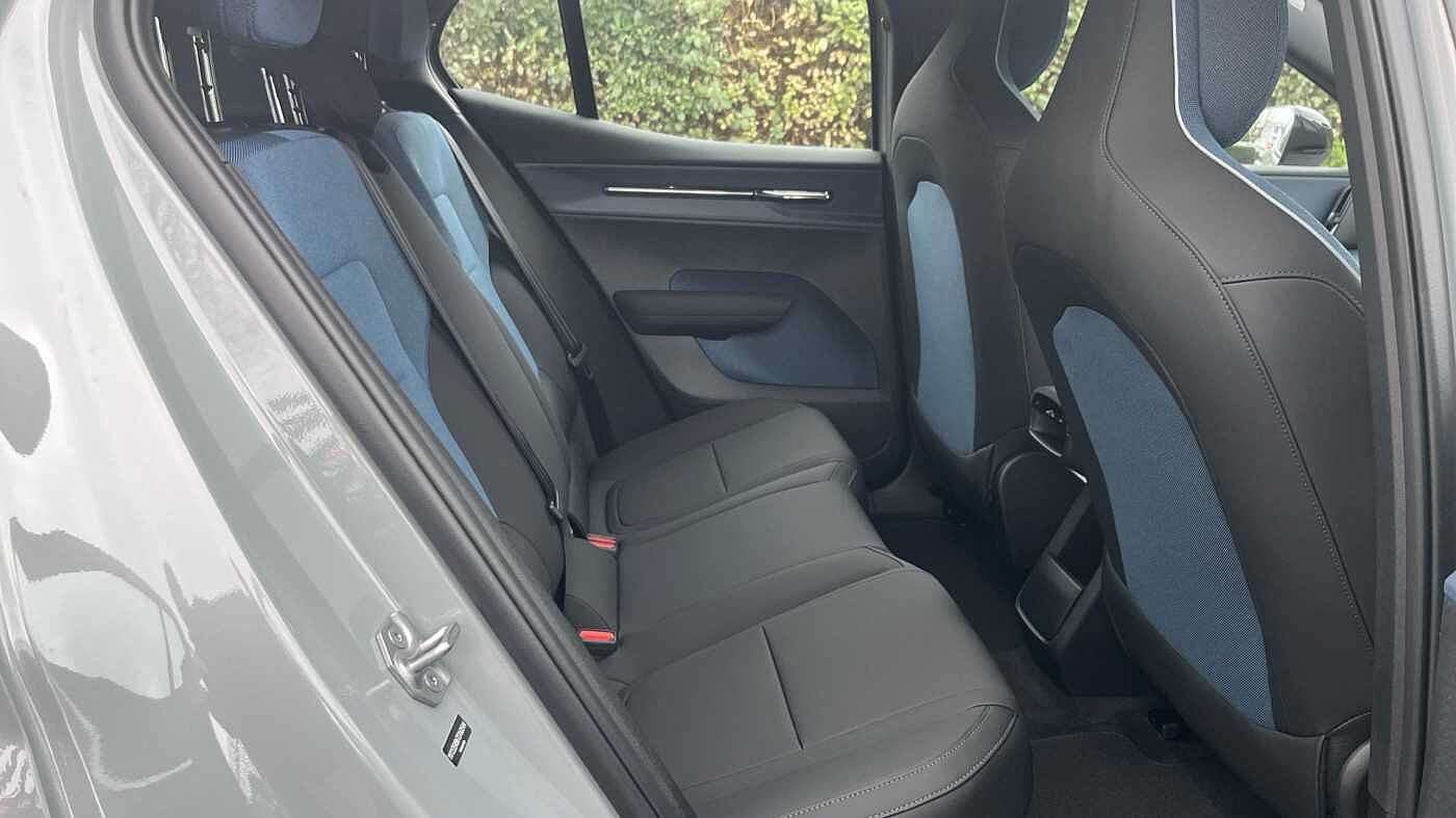 Used Volvo EX30 2025 for sale - 78035870: Photo 8