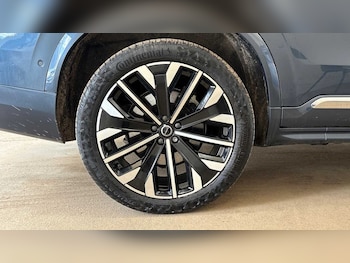 Used Volvo XC90 2025 for sale - 78239511: Photo