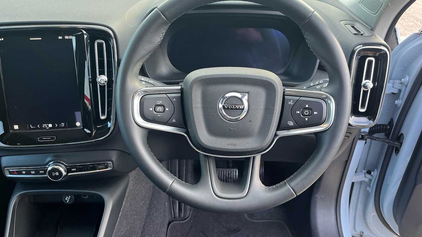 Used Volvo XC40 2025 for sale - 78035887: Photo 12