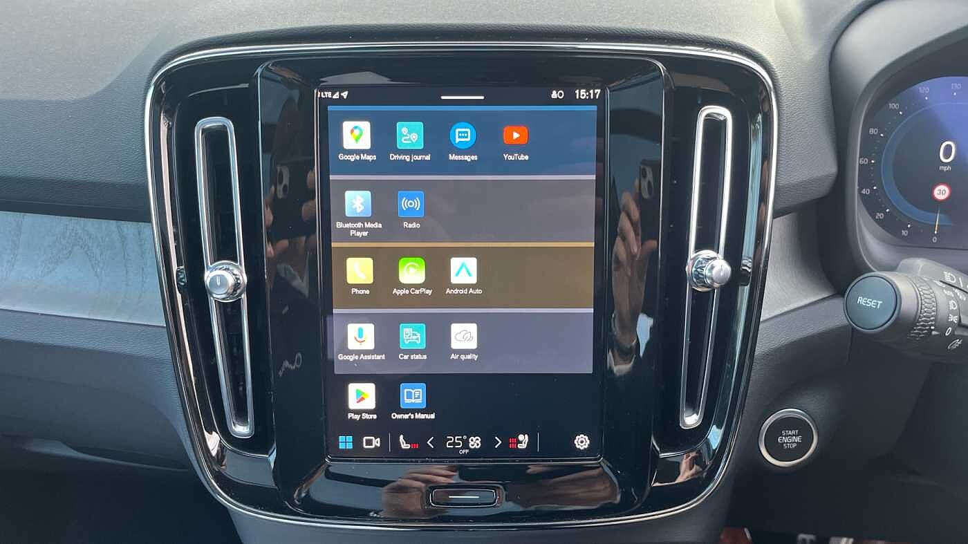 Used Volvo XC40 2025 for sale - 78035887: Photo 17