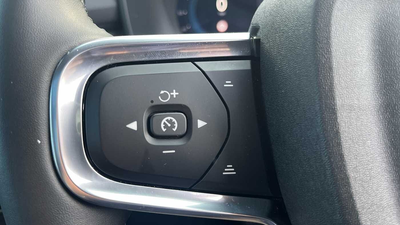 Used Volvo XC40 2025 for sale - 78035887: Photo 21