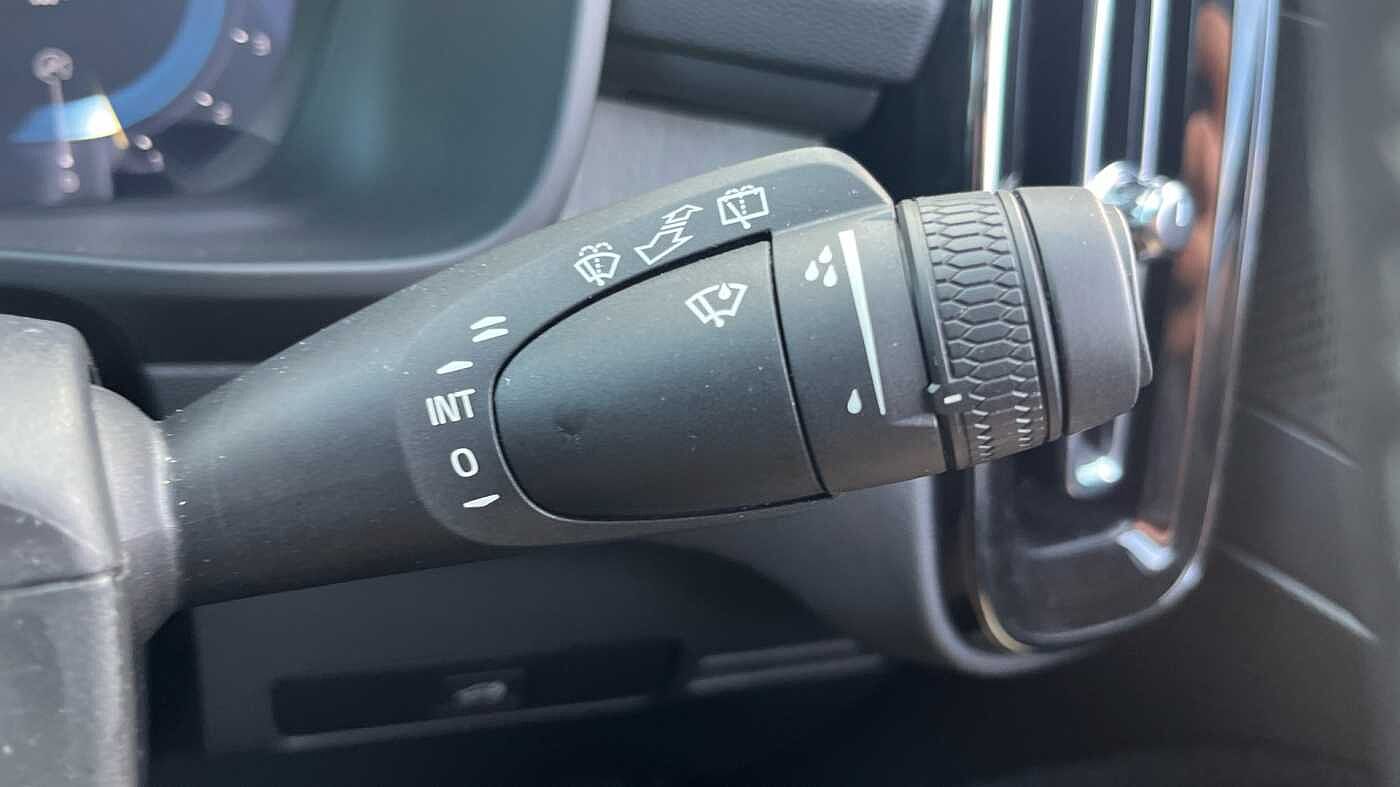 Used Volvo XC40 2025 for sale - 78035887: Photo 23