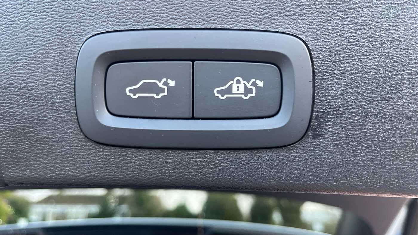 Used Volvo XC40 2025 for sale - 78035887: Photo 34