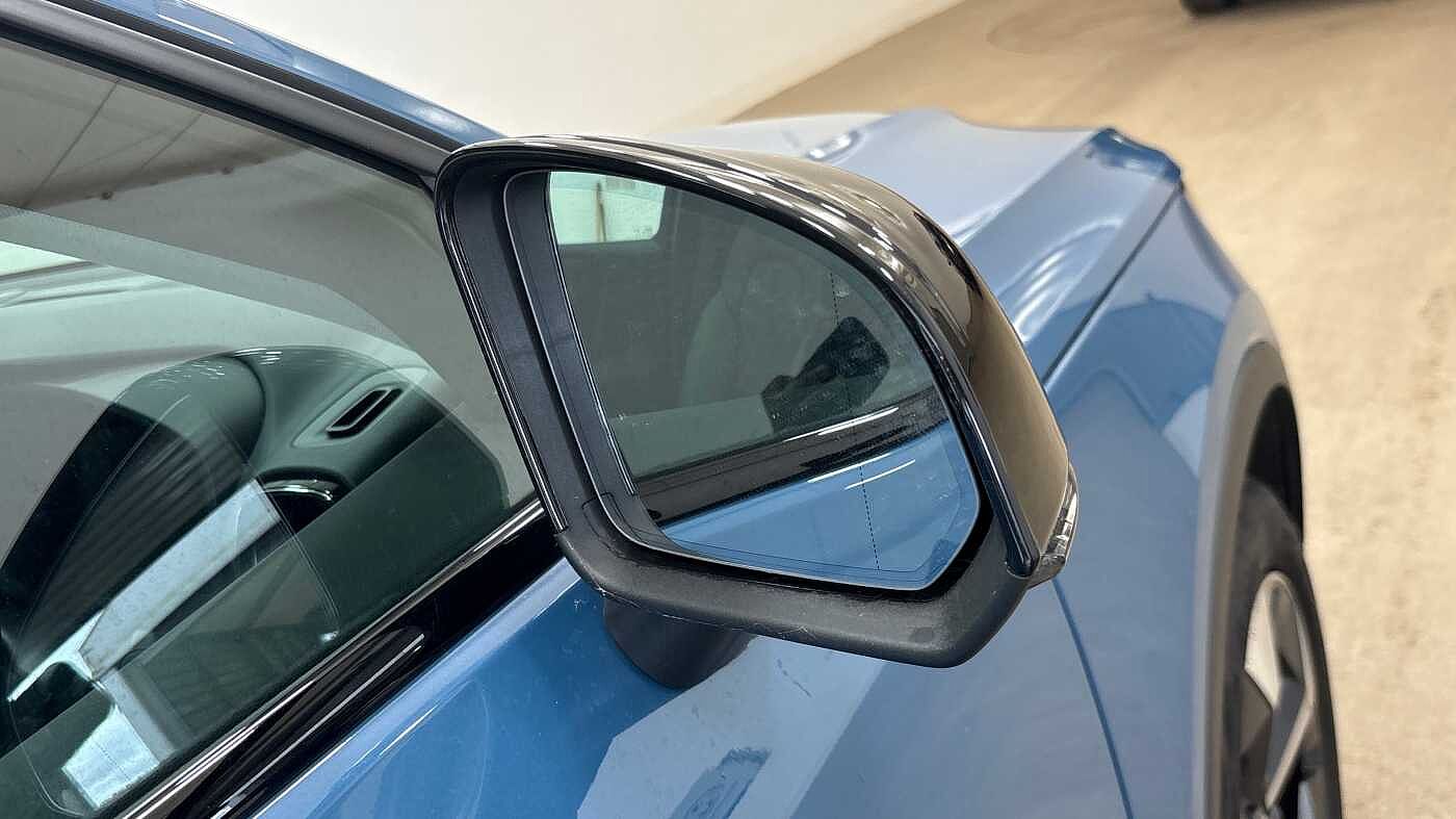 Used Volvo XC40 2024 for sale - 78035849: Photo 21