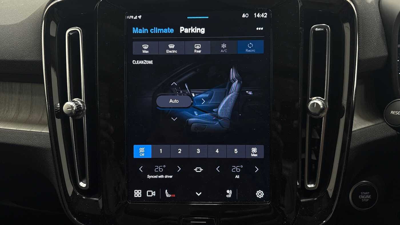 Used Volvo XC40 2024 for sale - 78035849: Photo 39