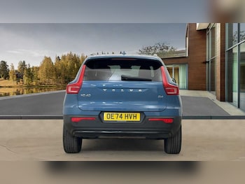 Used Volvo XC40 2024 for sale - 78035849: Photo