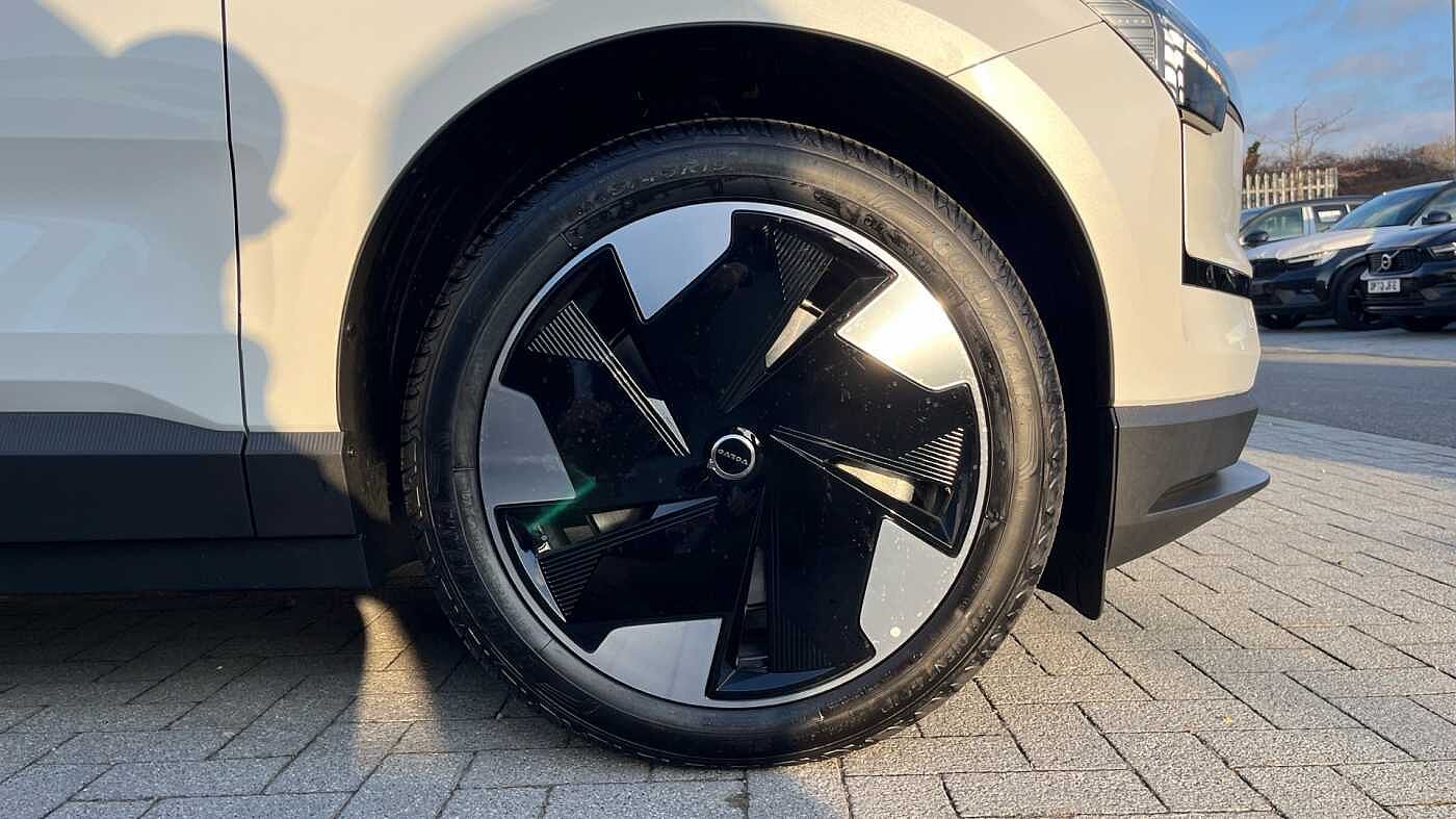 Used Volvo EX30 2025 for sale - 78035850: Photo 11