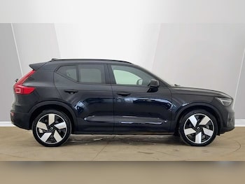 Used Volvo XC40 2023 for sale - 78343894: Photo