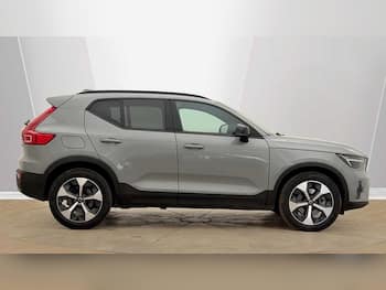 Used Volvo XC40 2025 for sale - 79719400: Photo