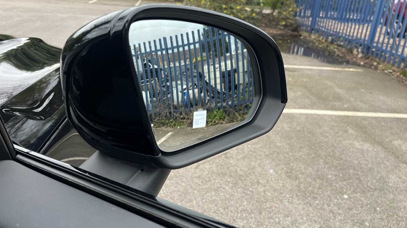 Used Volvo C40 2023 for sale - 78035867: Photo 30