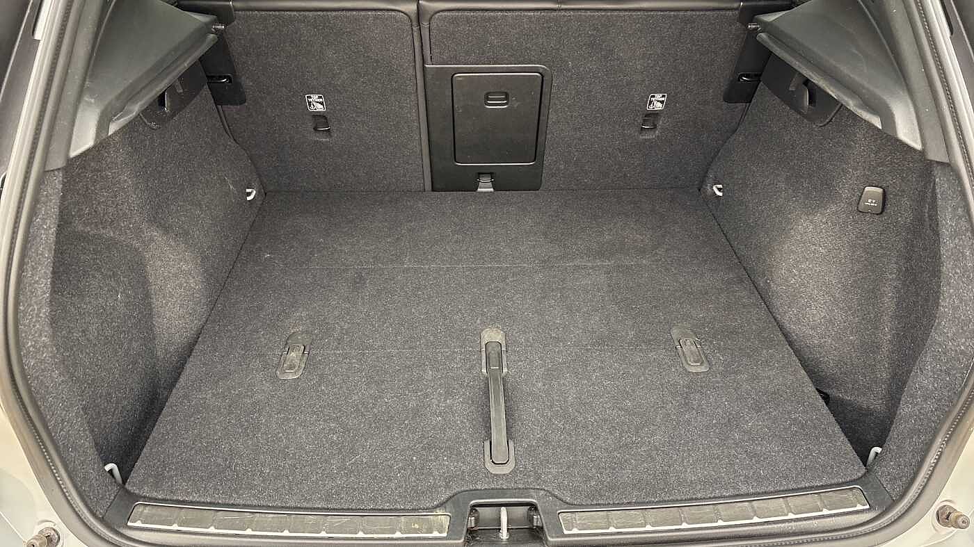 Used Volvo XC40 2025 for sale - 78035883: Photo 5