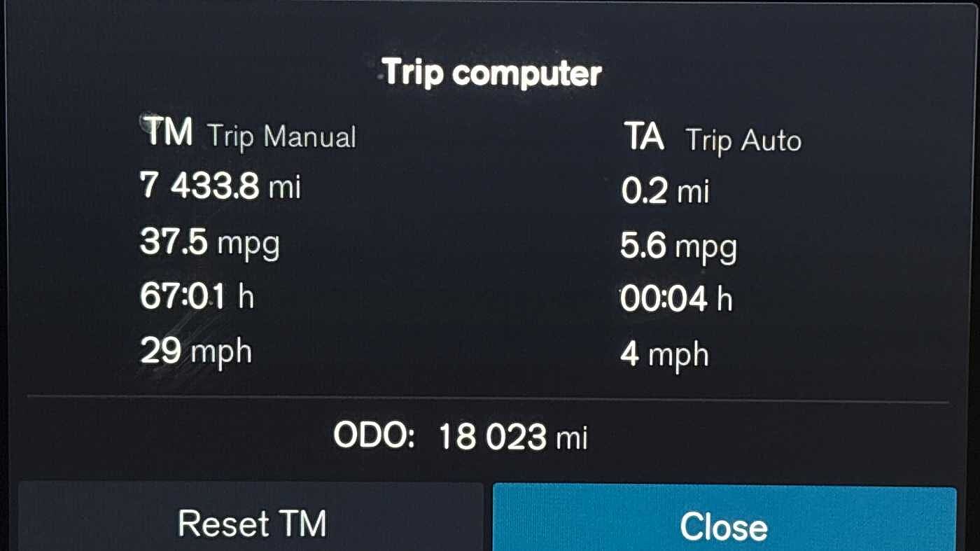 Used Volvo XC40 2025 for sale - 78035883: Photo 9