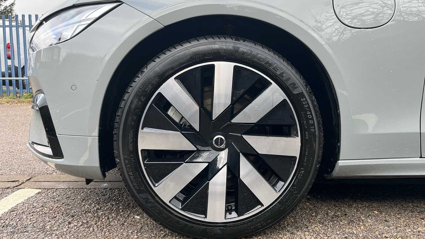 Used Volvo V90 2025 for sale - 78035885: Photo 11