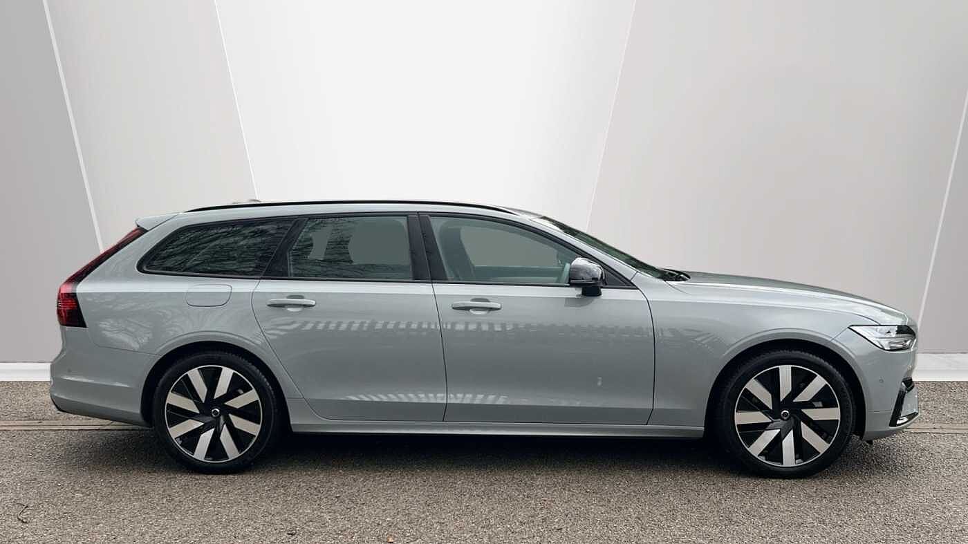 Used Volvo V90 2025 for sale - 78035885: Photo 3