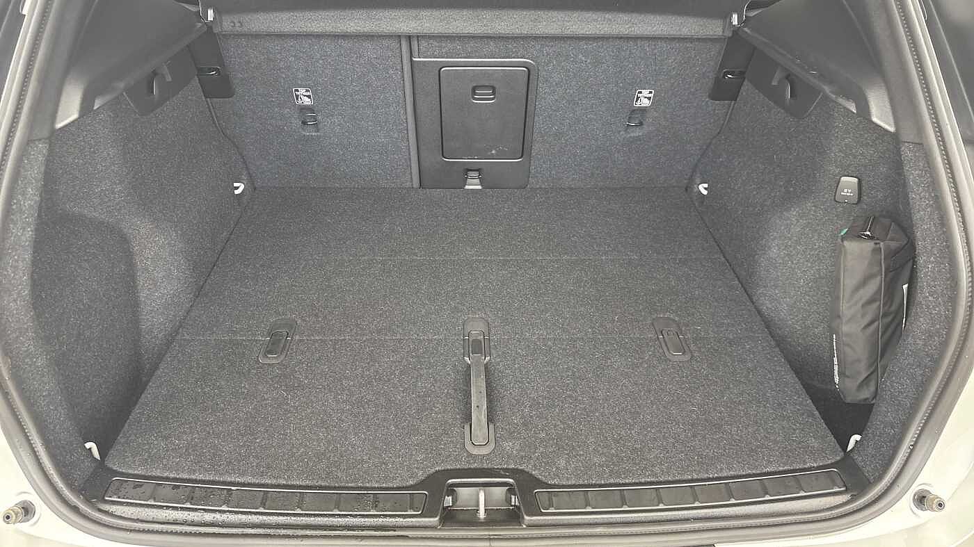 Used Volvo XC40 2024 for sale - 78035852: Photo 14