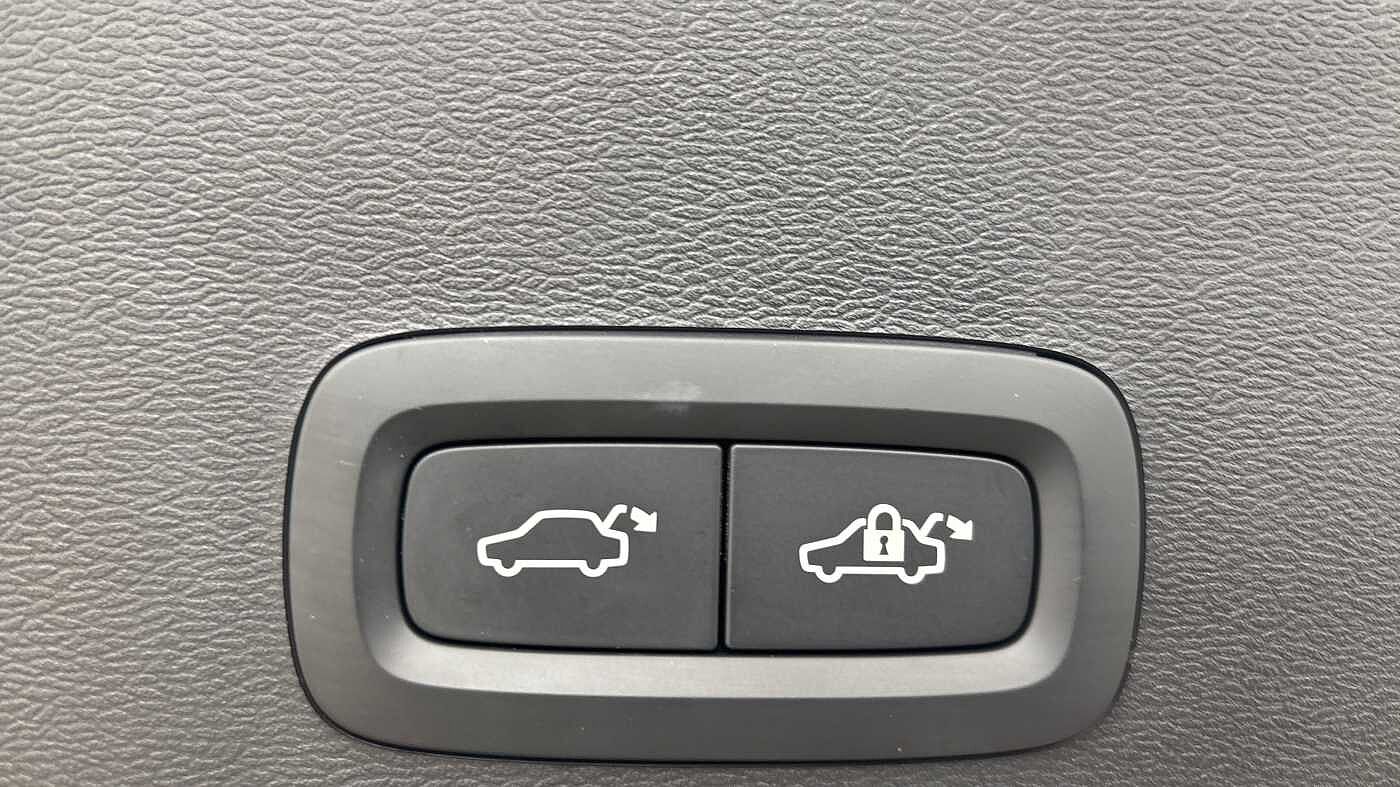 Used Volvo XC40 2024 for sale - 78035852: Photo 19