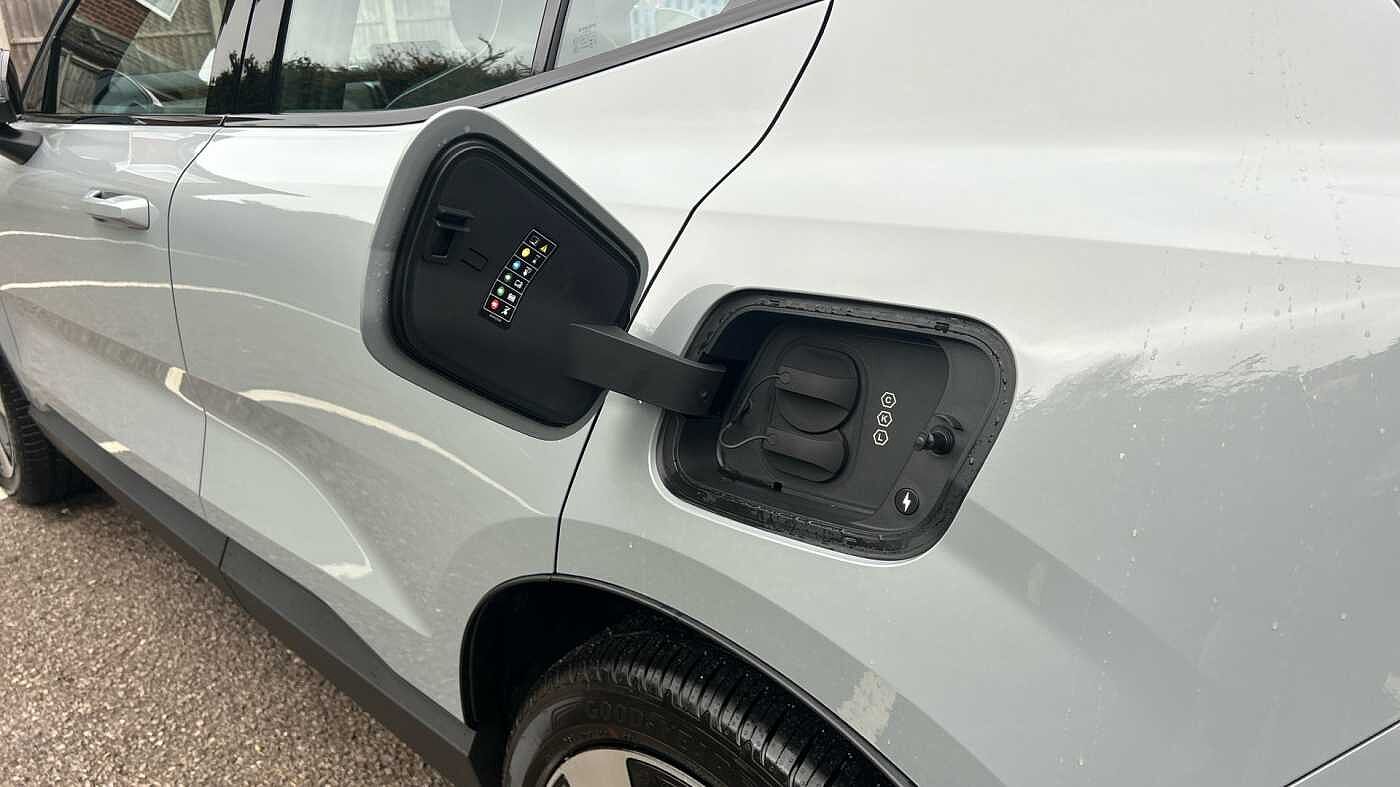 Used Volvo EX30 2025 for sale - 78035859: Photo 18