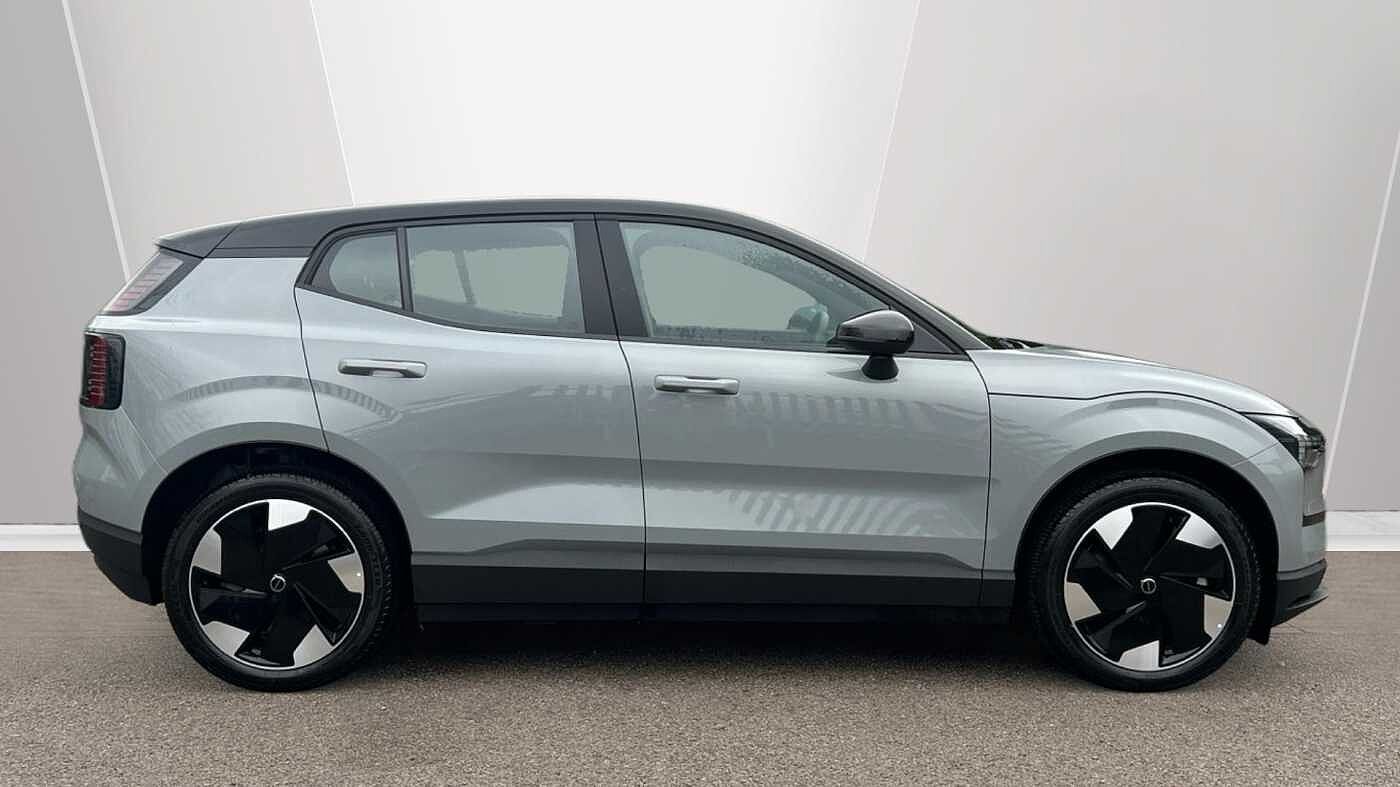 Used Volvo EX30 2025 for sale - 78035859: Photo 3