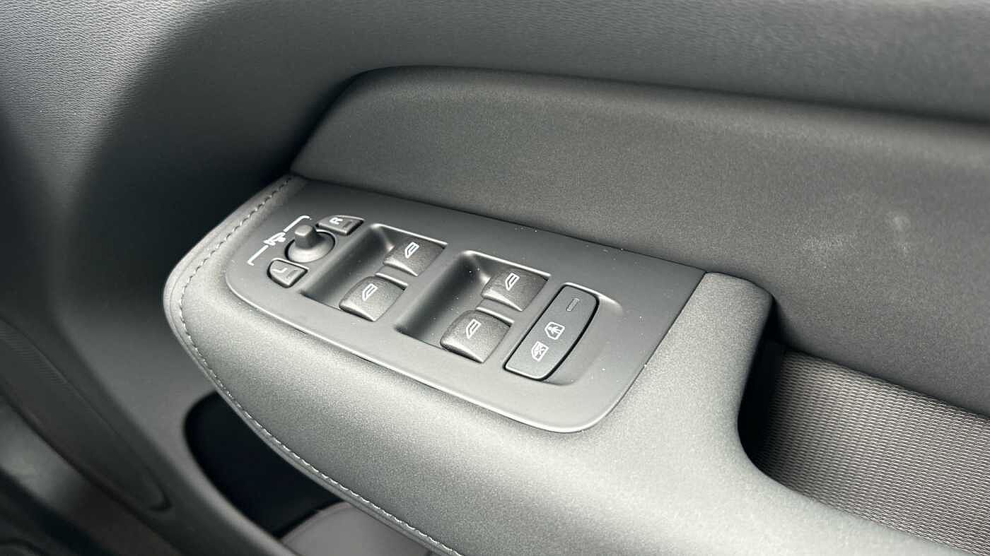 Used Volvo XC60 2026 for sale - 78035863: Photo 26