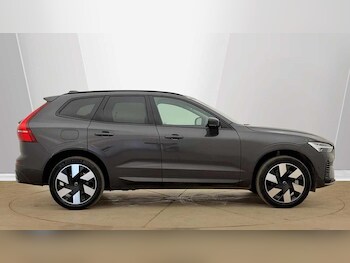 Used Volvo XC60 2025 for sale - 78254755: Photo