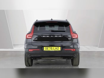 Used Volvo XC40 2025 for sale - 79490347: Photo