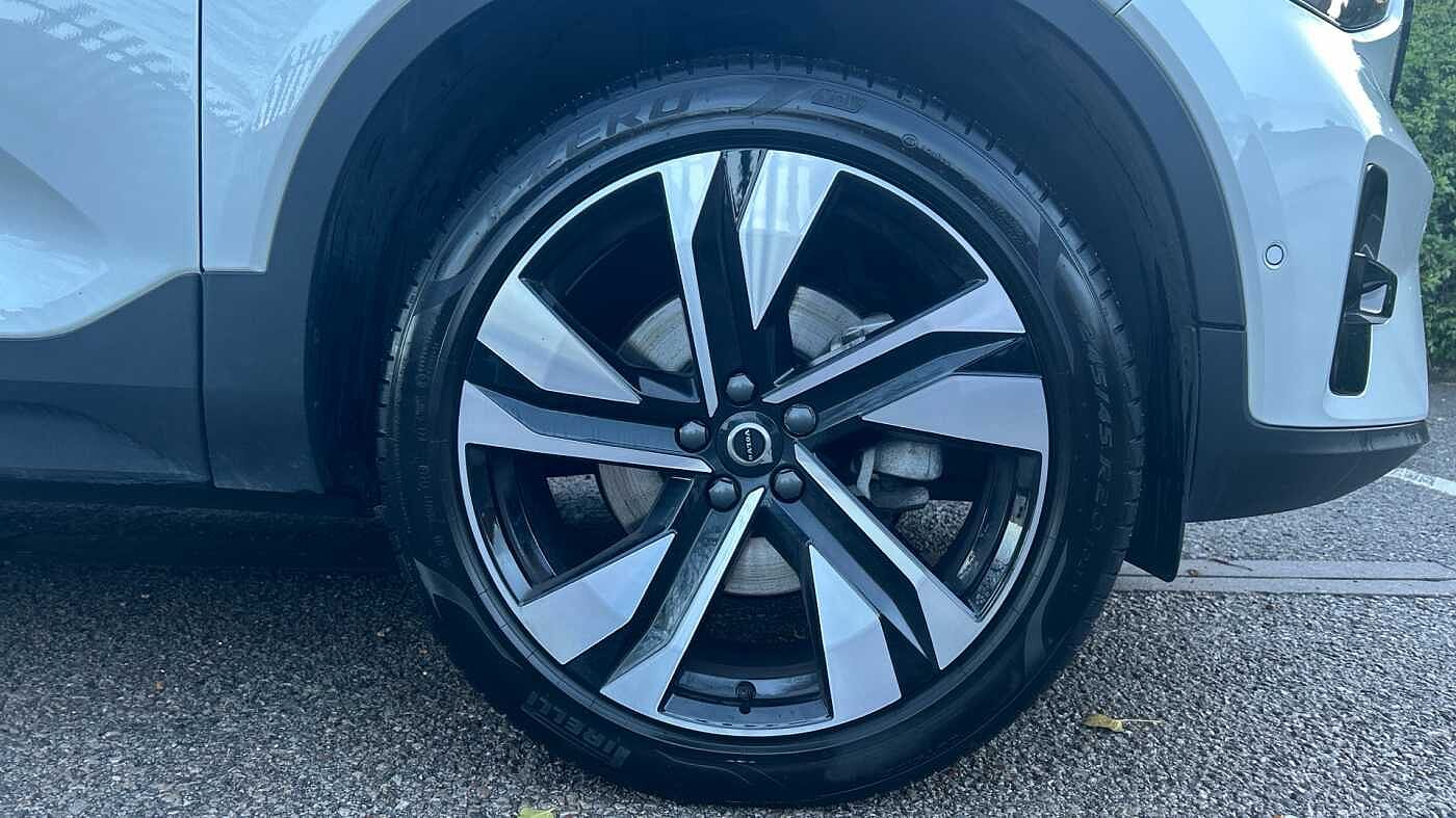 Used Volvo XC40 2025 for sale - 78035856: Photo 11