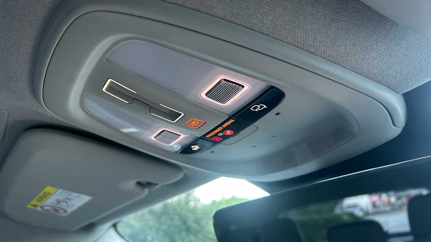 Used Volvo XC40 2025 for sale - 78035856: Photo 29