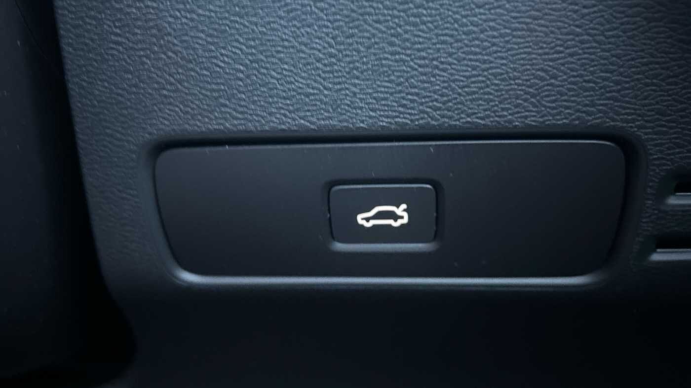 Used Volvo XC40 2025 for sale - 78035856: Photo 34