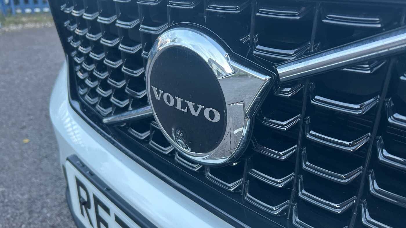 Used Volvo XC40 2025 for sale - 78035856: Photo 42