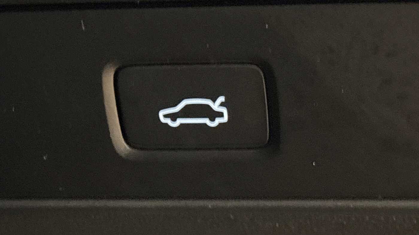 Used Volvo XC40 2022 for sale - 78035871: Photo 30